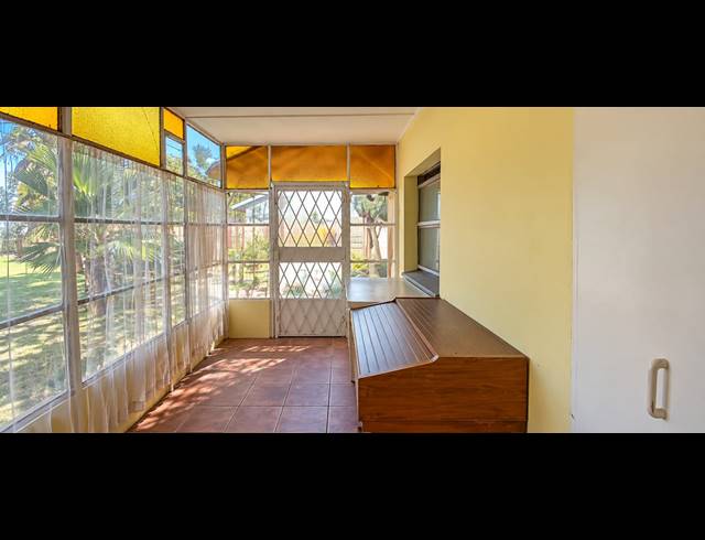 3 BEDROOM HOUSE FOR SALE IN ROTHDENE